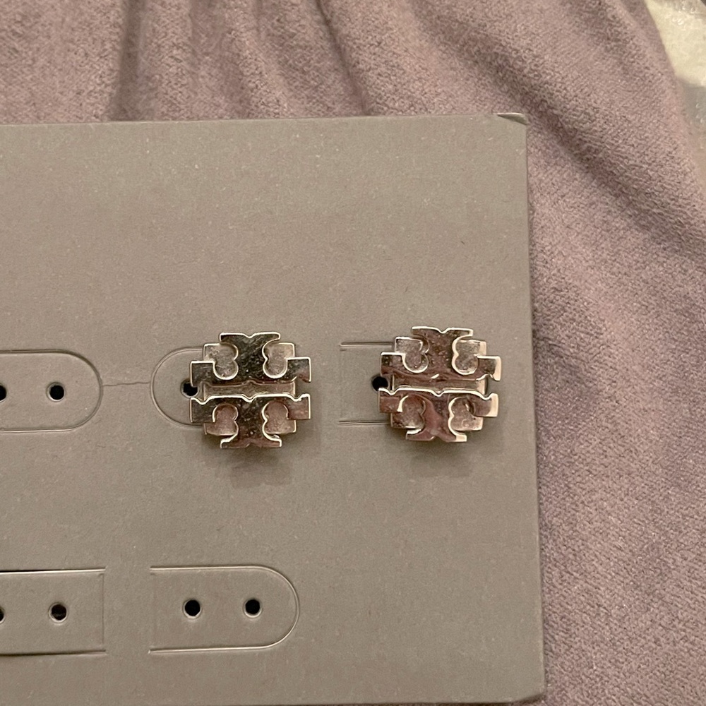 Tory Burch T logo earrings